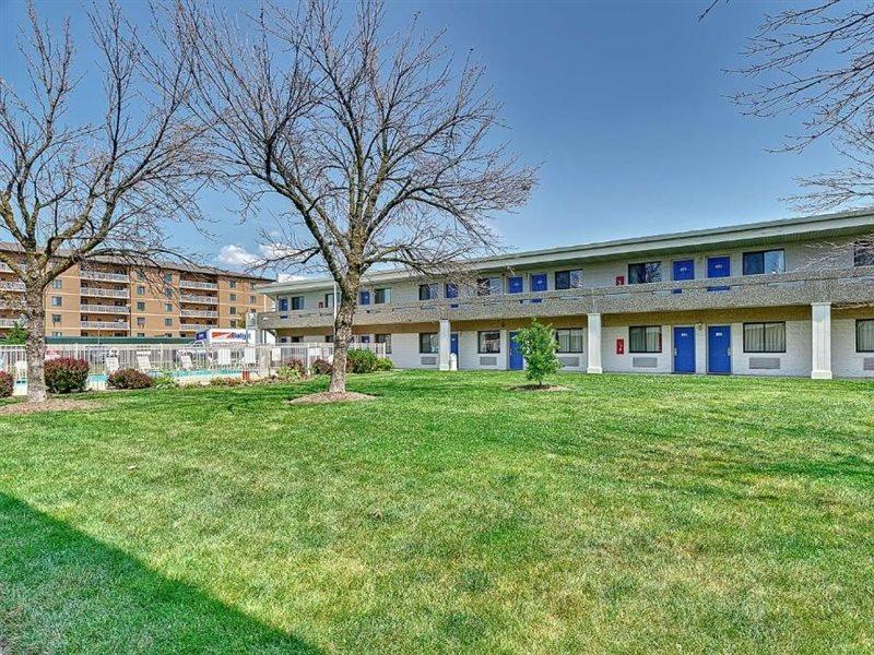 Motel 6-Villa Park, Il - Chicago West ภายนอก รูปภาพ