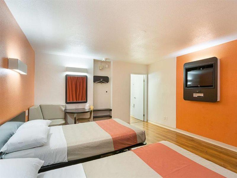 Motel 6-Villa Park, Il - Chicago West ภายนอก รูปภาพ