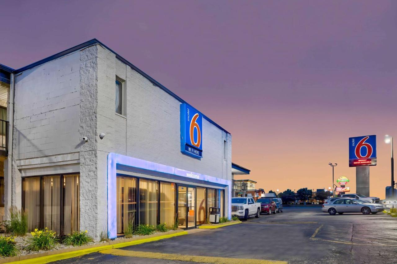 Motel 6-Villa Park, Il - Chicago West ภายนอก รูปภาพ