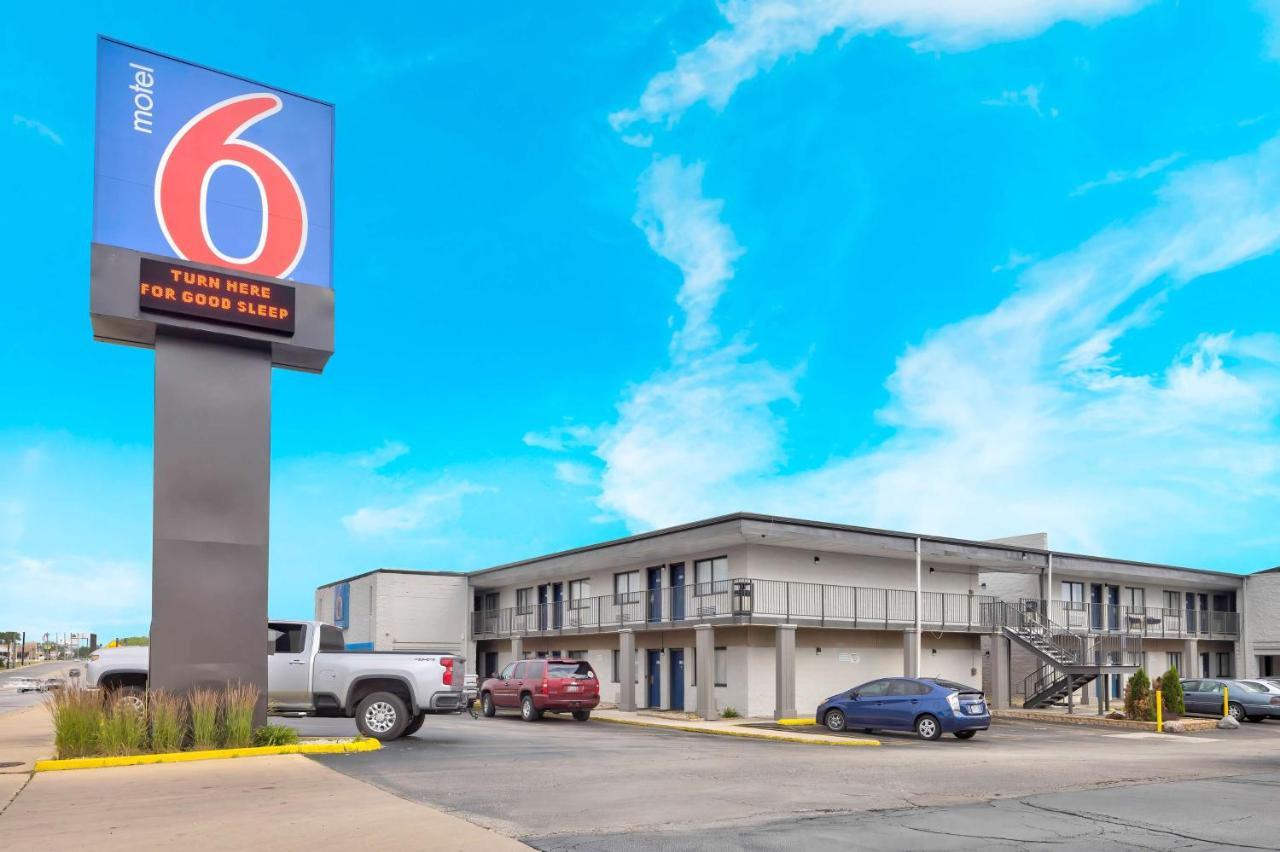 Motel 6-Villa Park, Il - Chicago West ภายนอก รูปภาพ